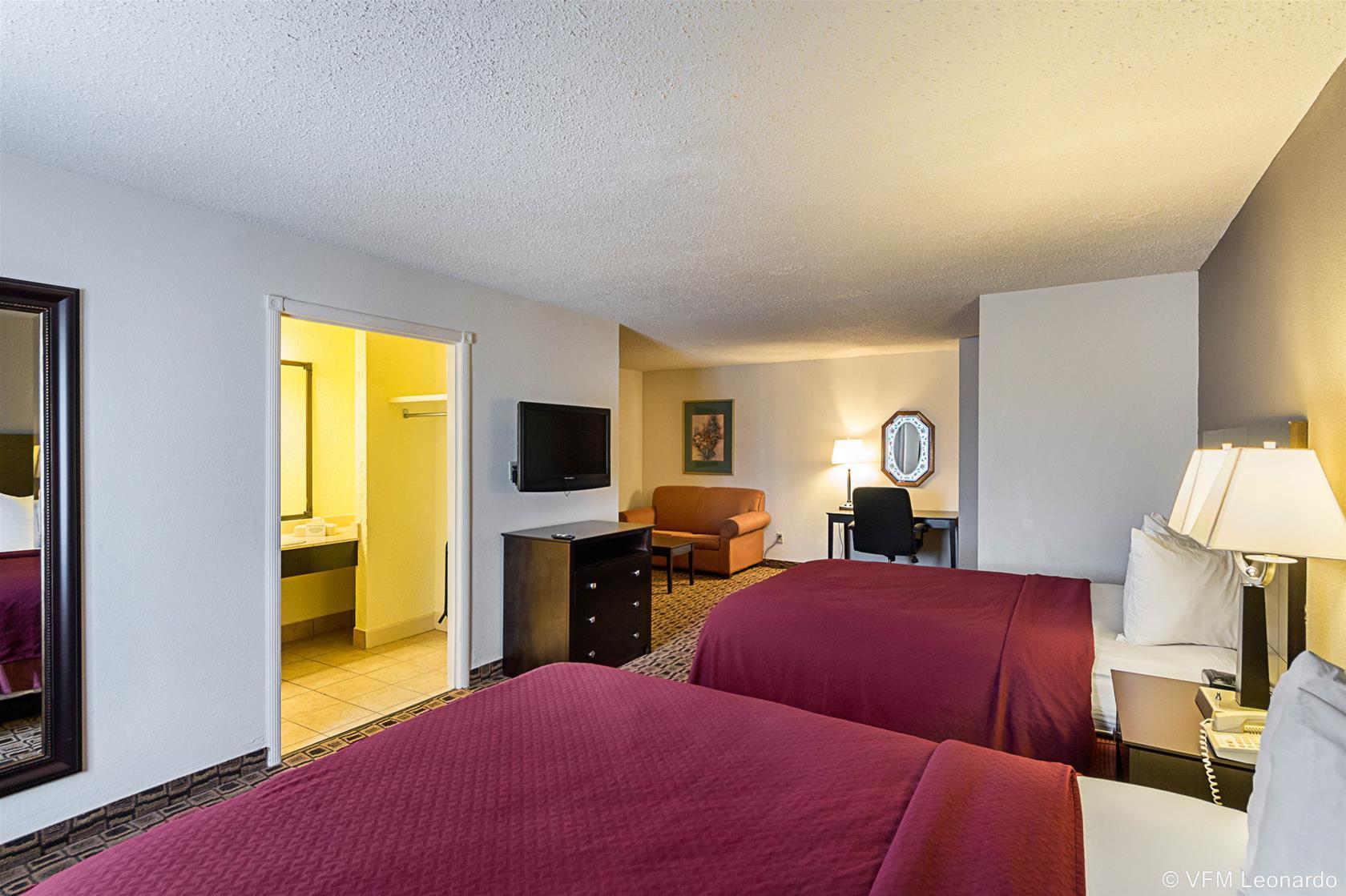 Coratel Plus Suites Wichita West Airport Екстер'єр фото