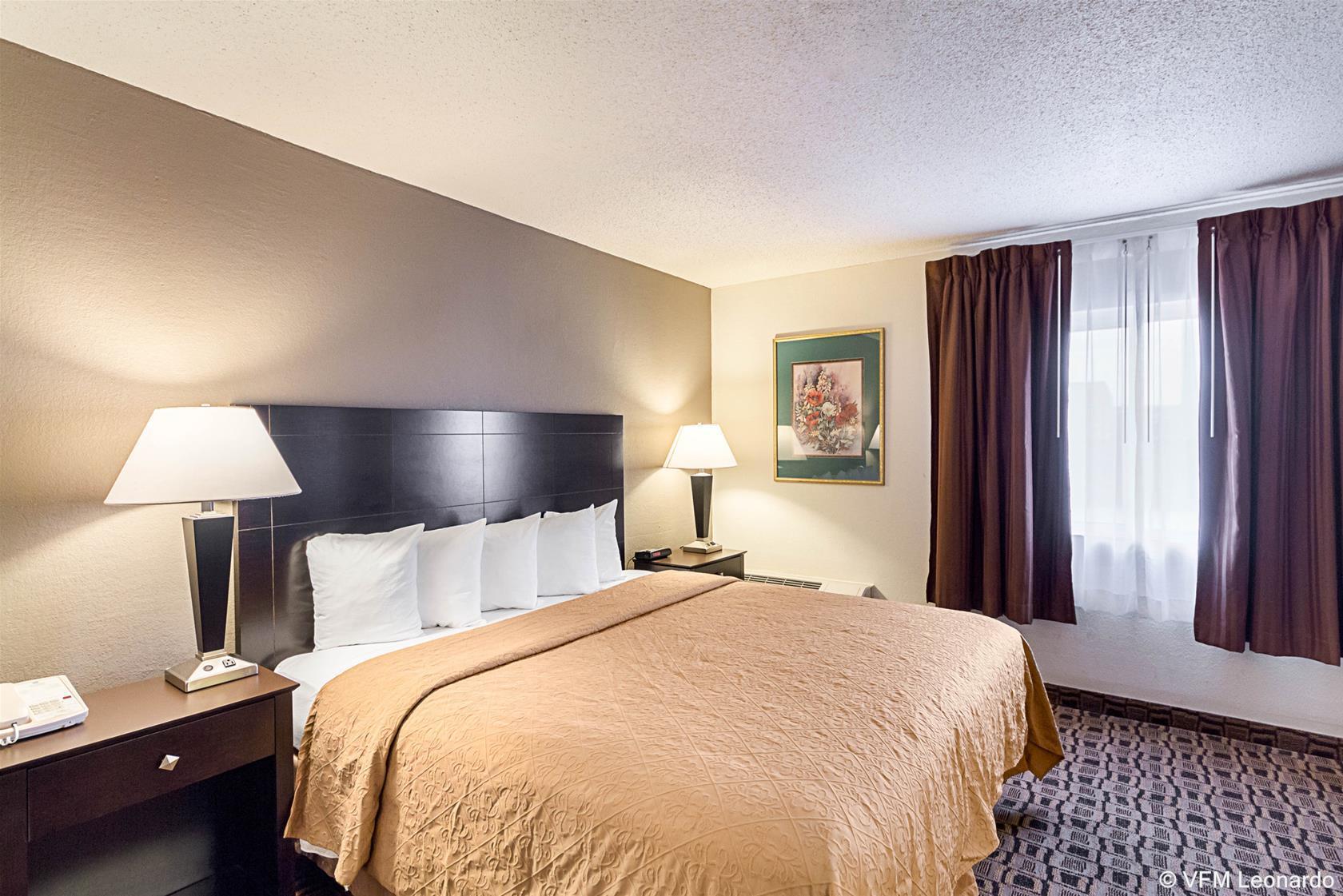 Coratel Plus Suites Wichita West Airport Екстер'єр фото