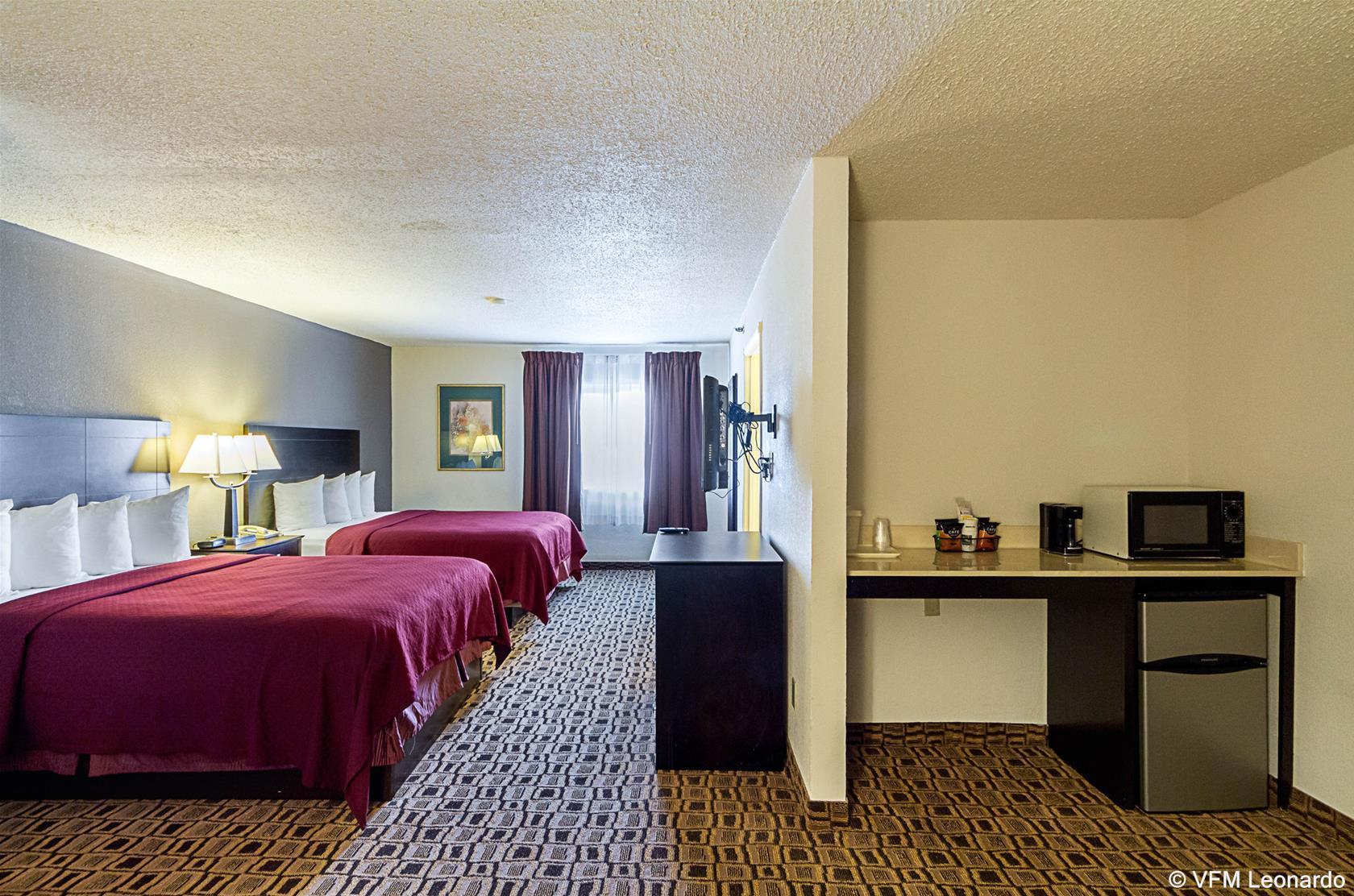 Coratel Plus Suites Wichita West Airport Екстер'єр фото